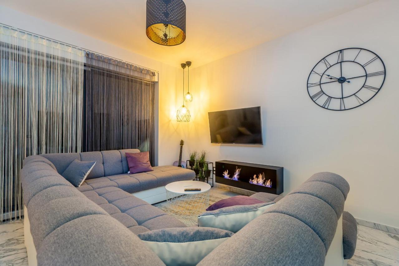 Luxury Apartment Noa ニヴィーチェ エクステリア 写真